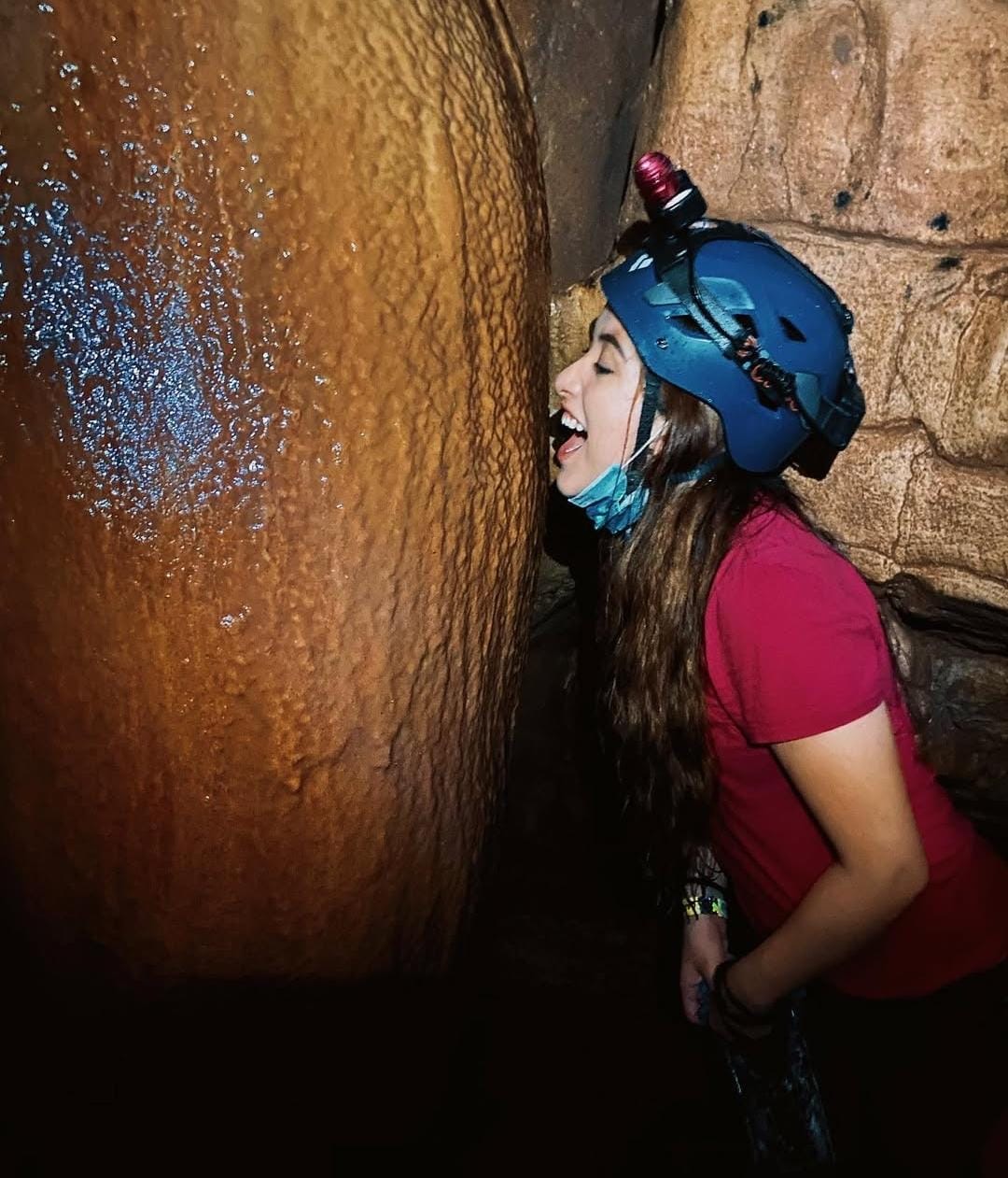 Woman with rock formation in Cavernas del Venado